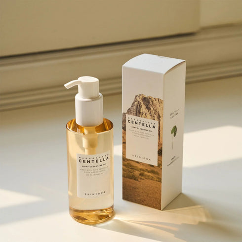 MADAGASCAR CENTELLA LIGHT CLEANSING OIL 200 ML (limpiador facial a base de aceite)